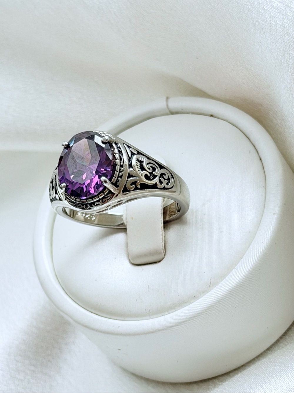 Amethyst-Tone Ring Size 11 S925 Stamped